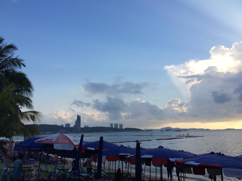 Base Central Pattaya By Alex Exterior foto